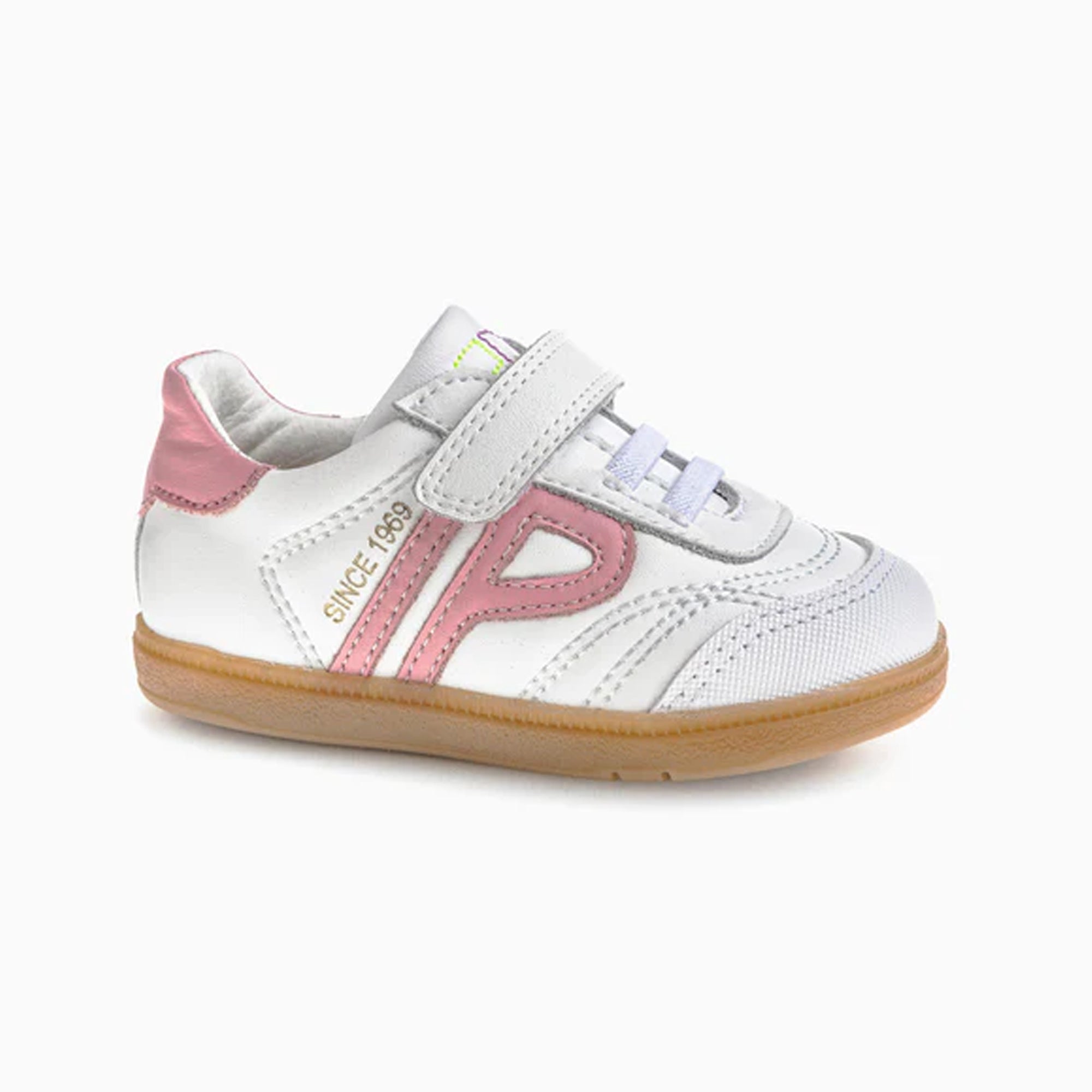 PLUS SNEAKERS
