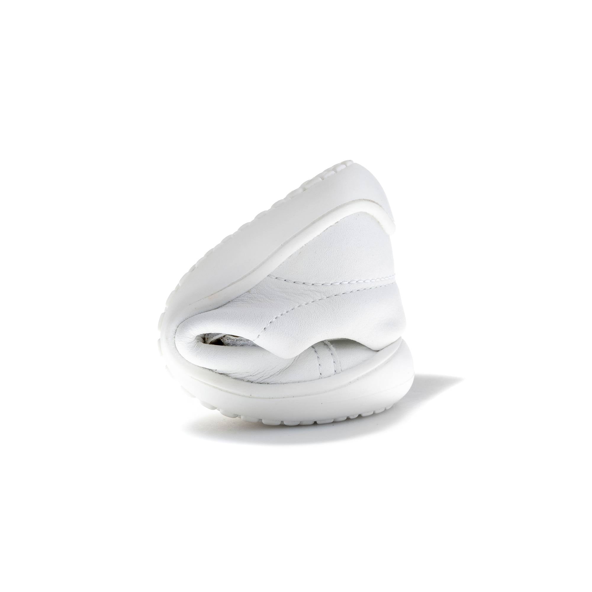 PLUS SNEAKERS