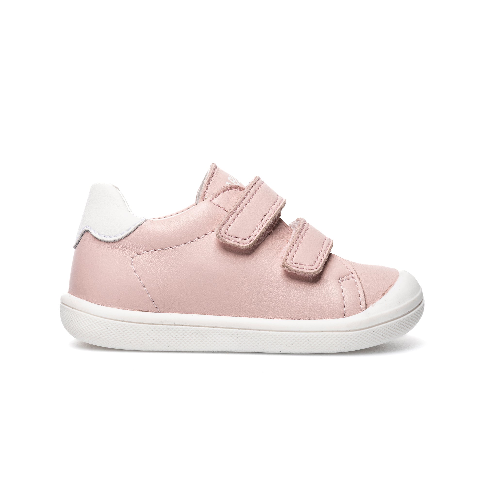 PLUS SNEAKERS