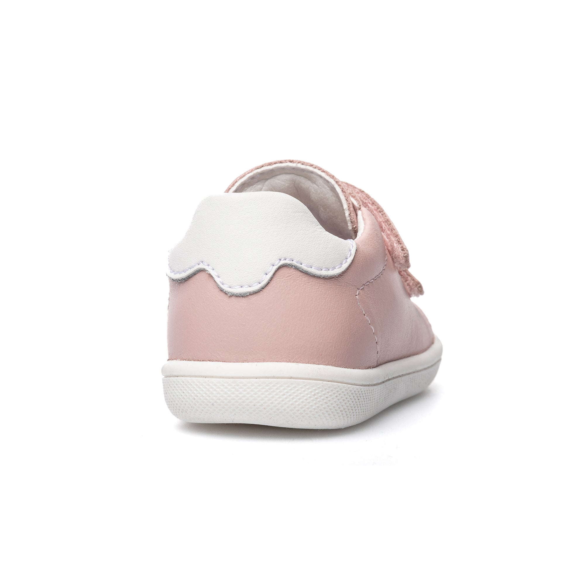 PLUS SNEAKERS