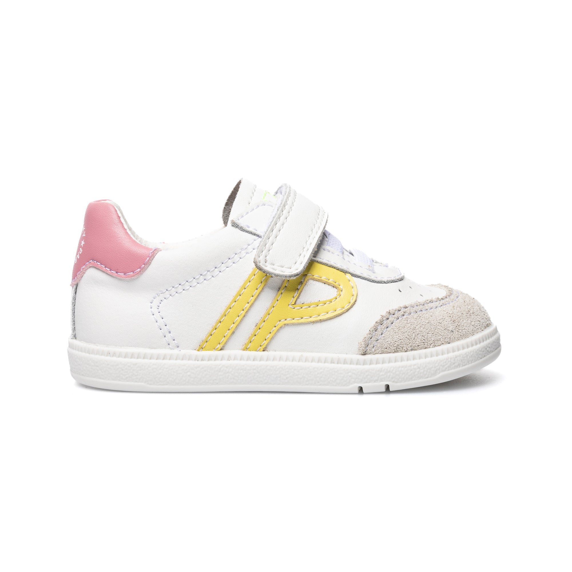 PLUS SNEAKERS