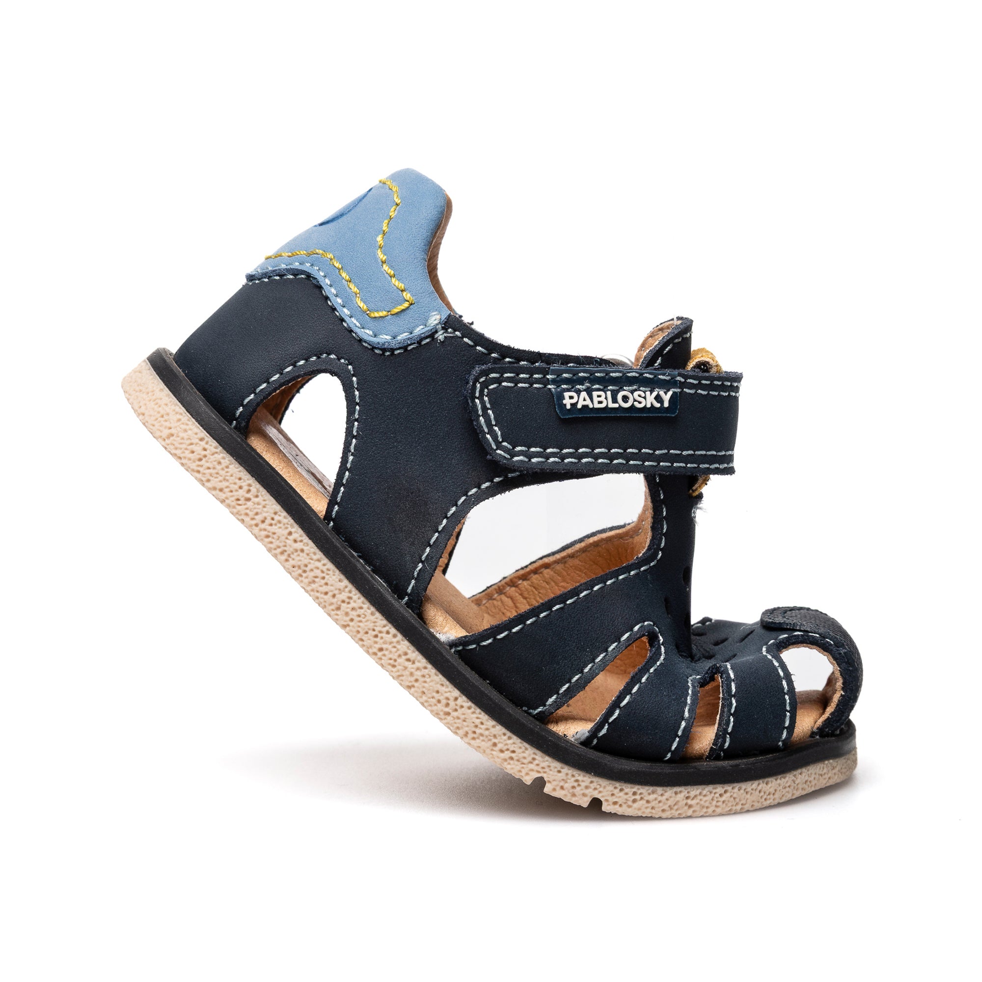 NOBUCK-TECH SANDAL