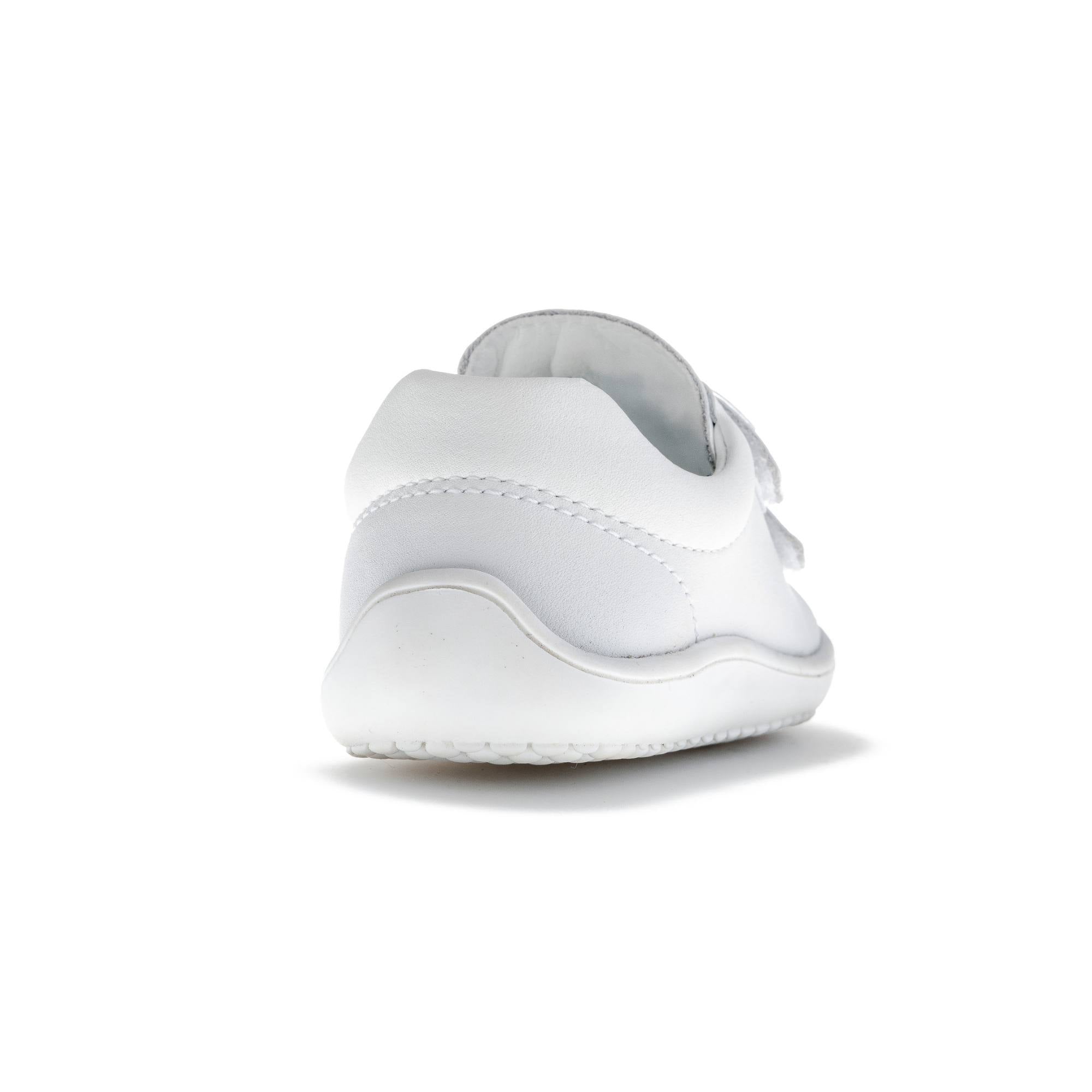 PLUS SNEAKERS