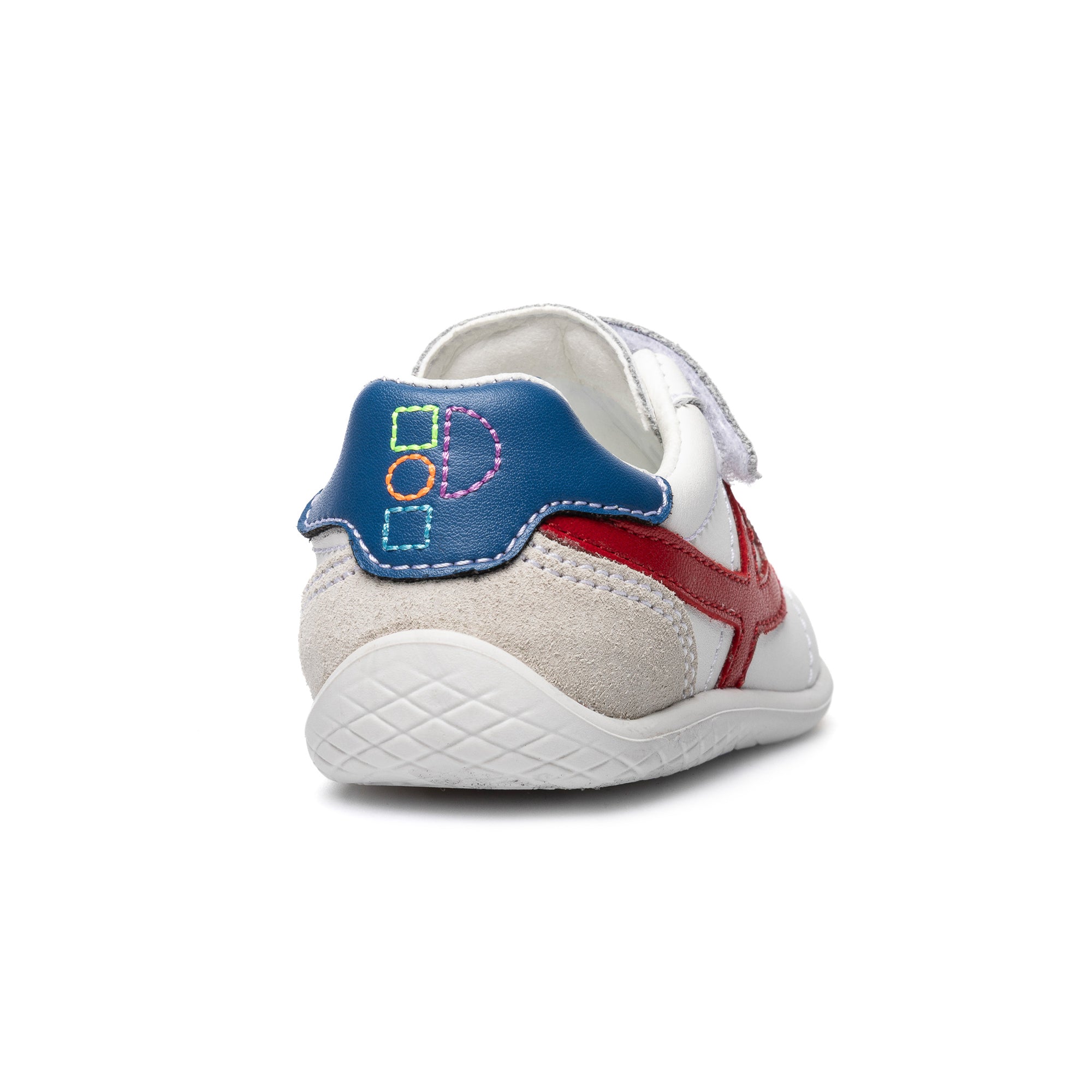 PLUS SNEAKERS
