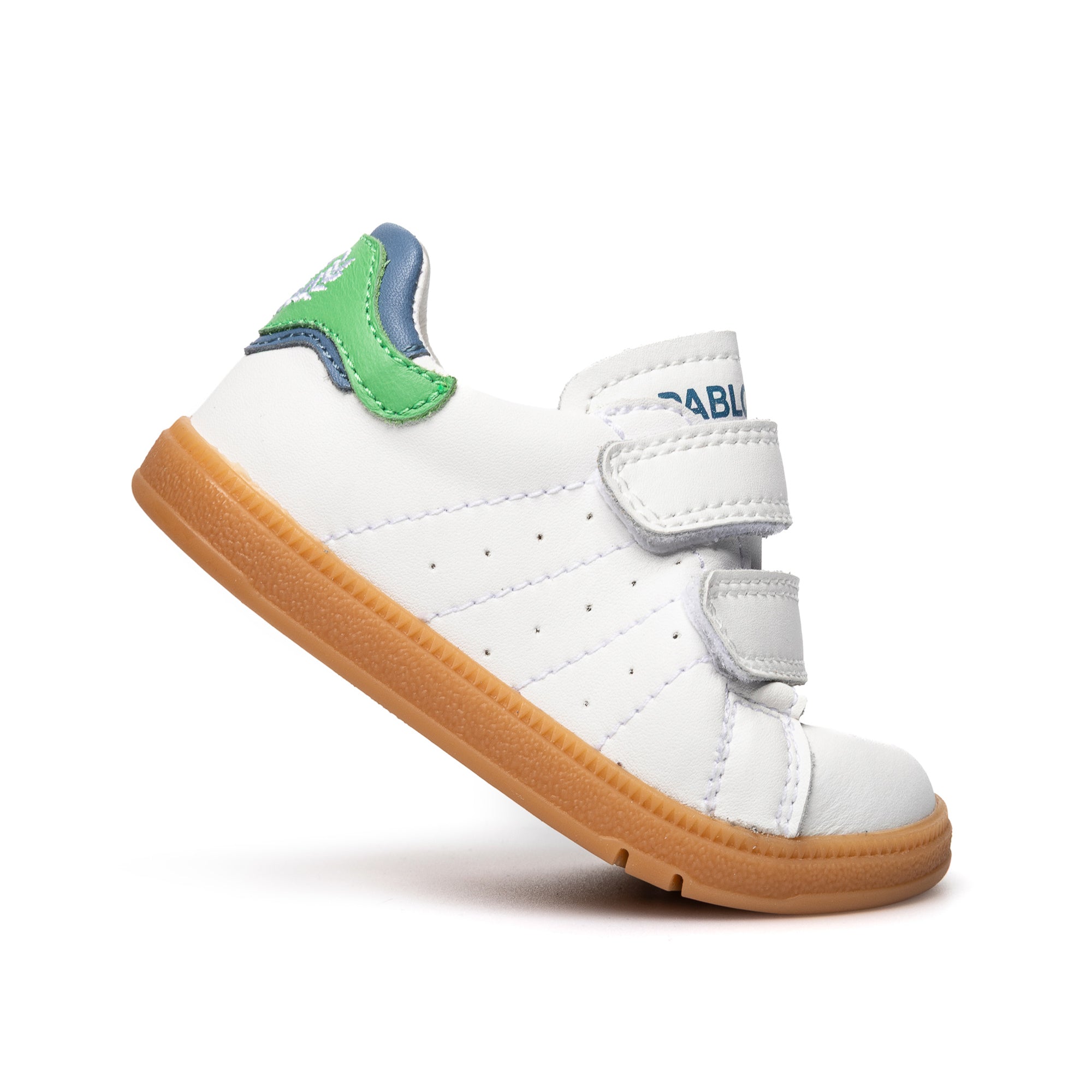 PLUS SNEAKERS