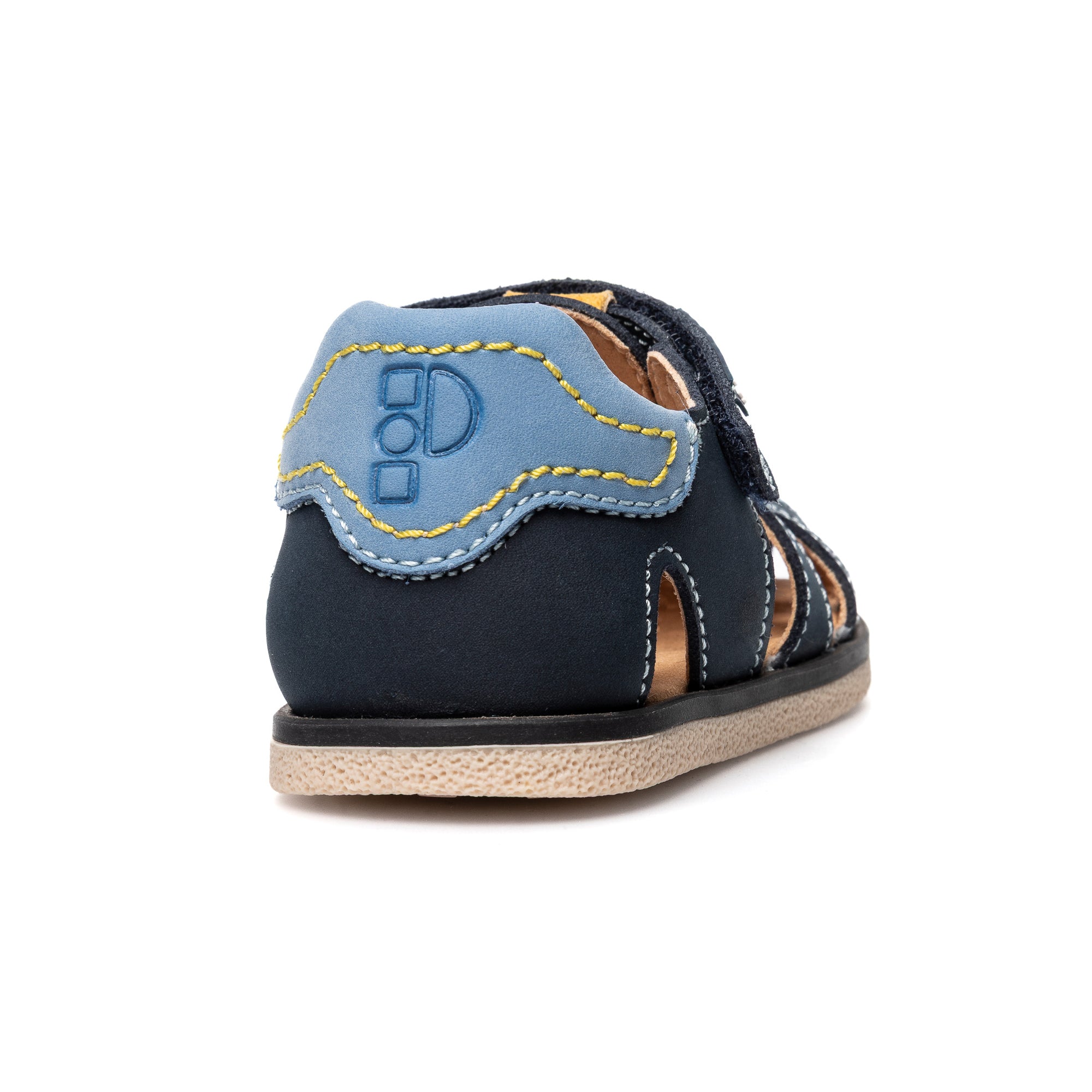 NOBUCK-TECH SANDAL