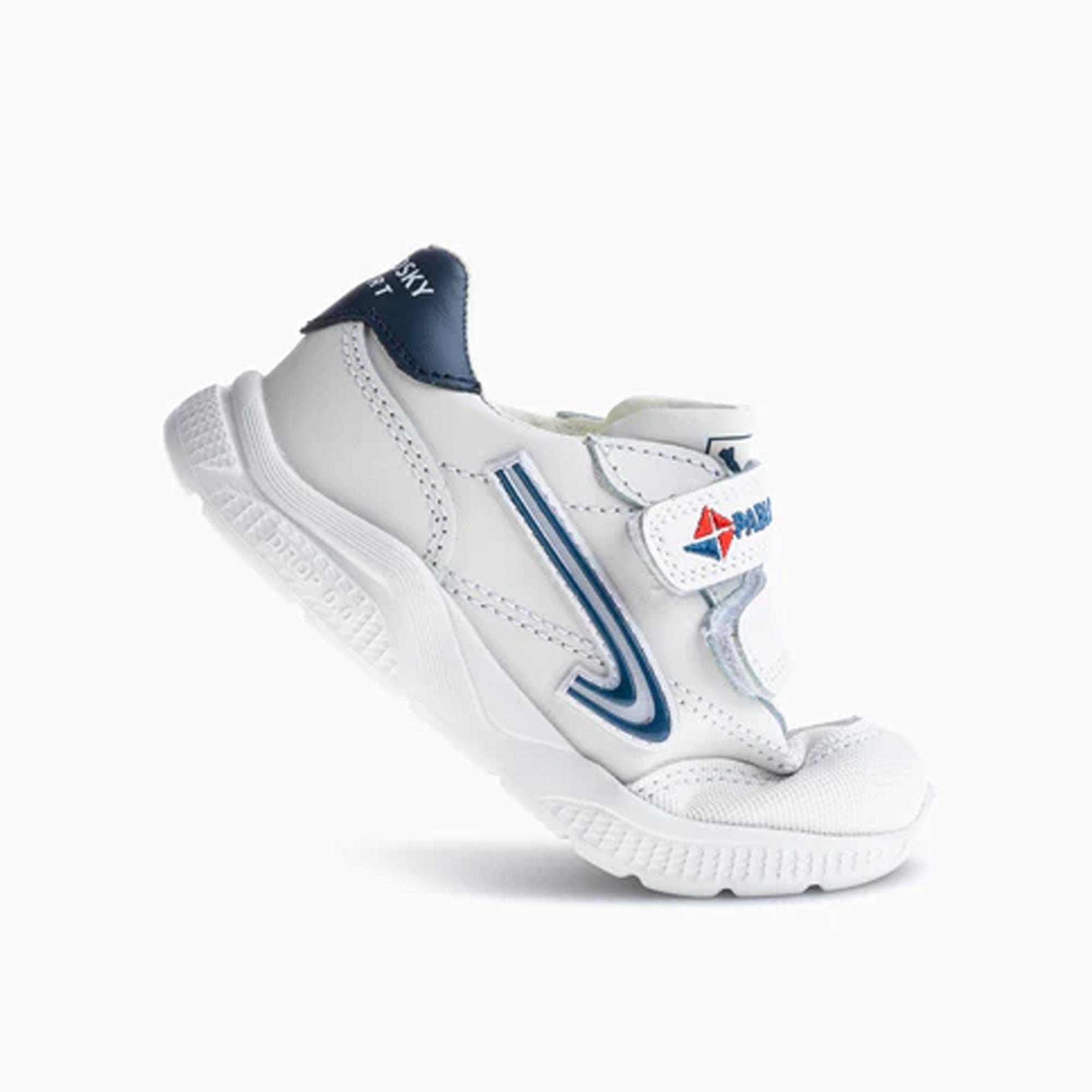 PLUS SNEAKERS