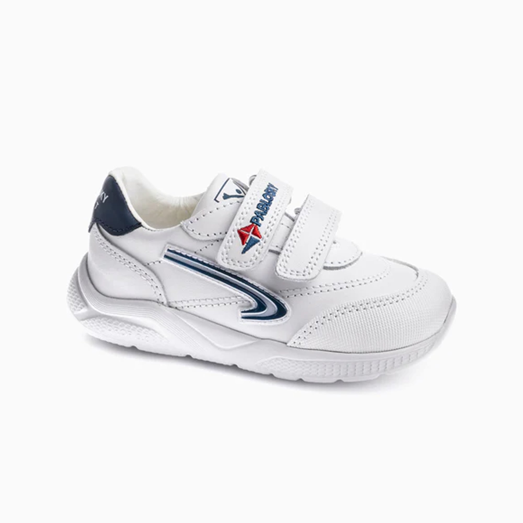PLUS SNEAKERS