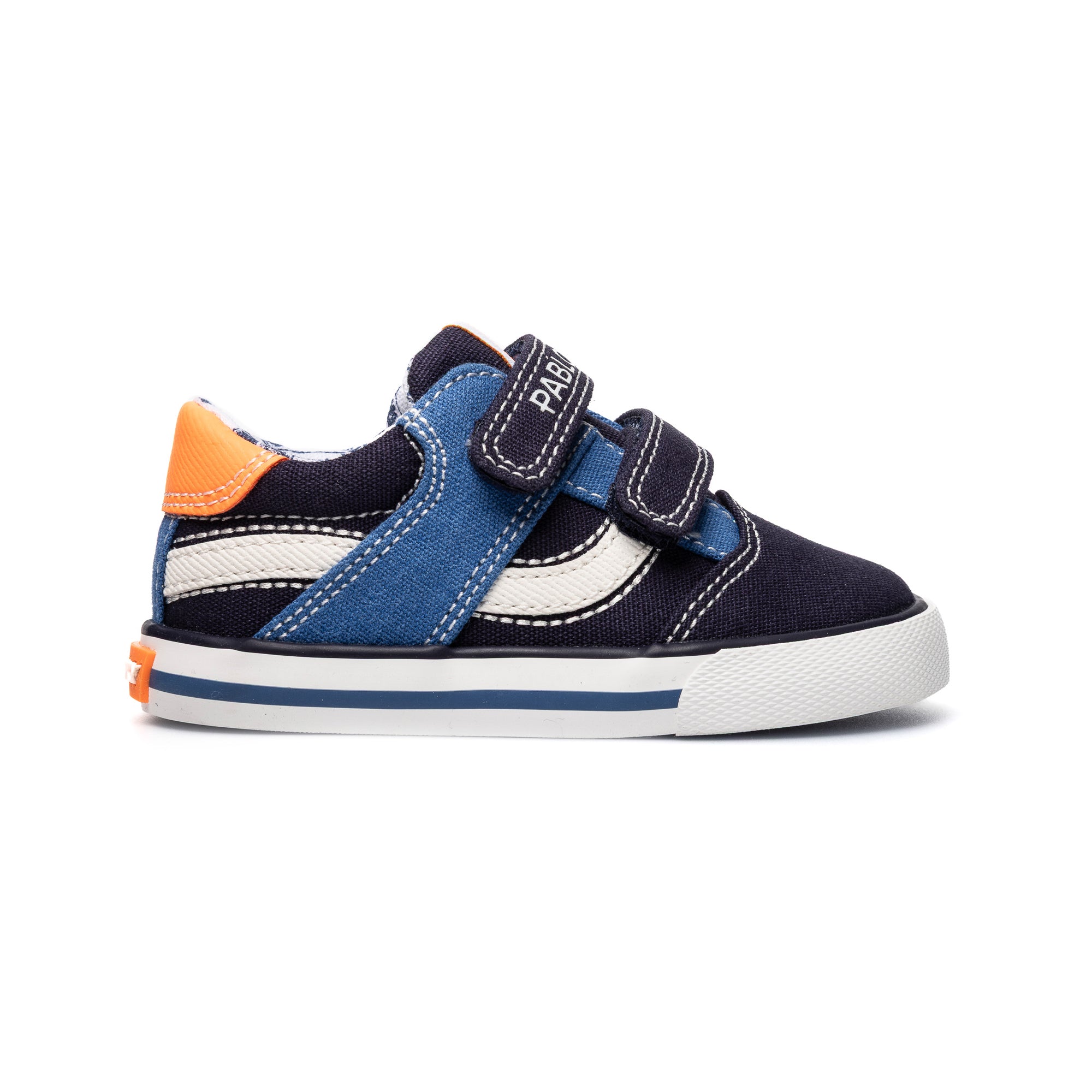 LONA SNEAKERS