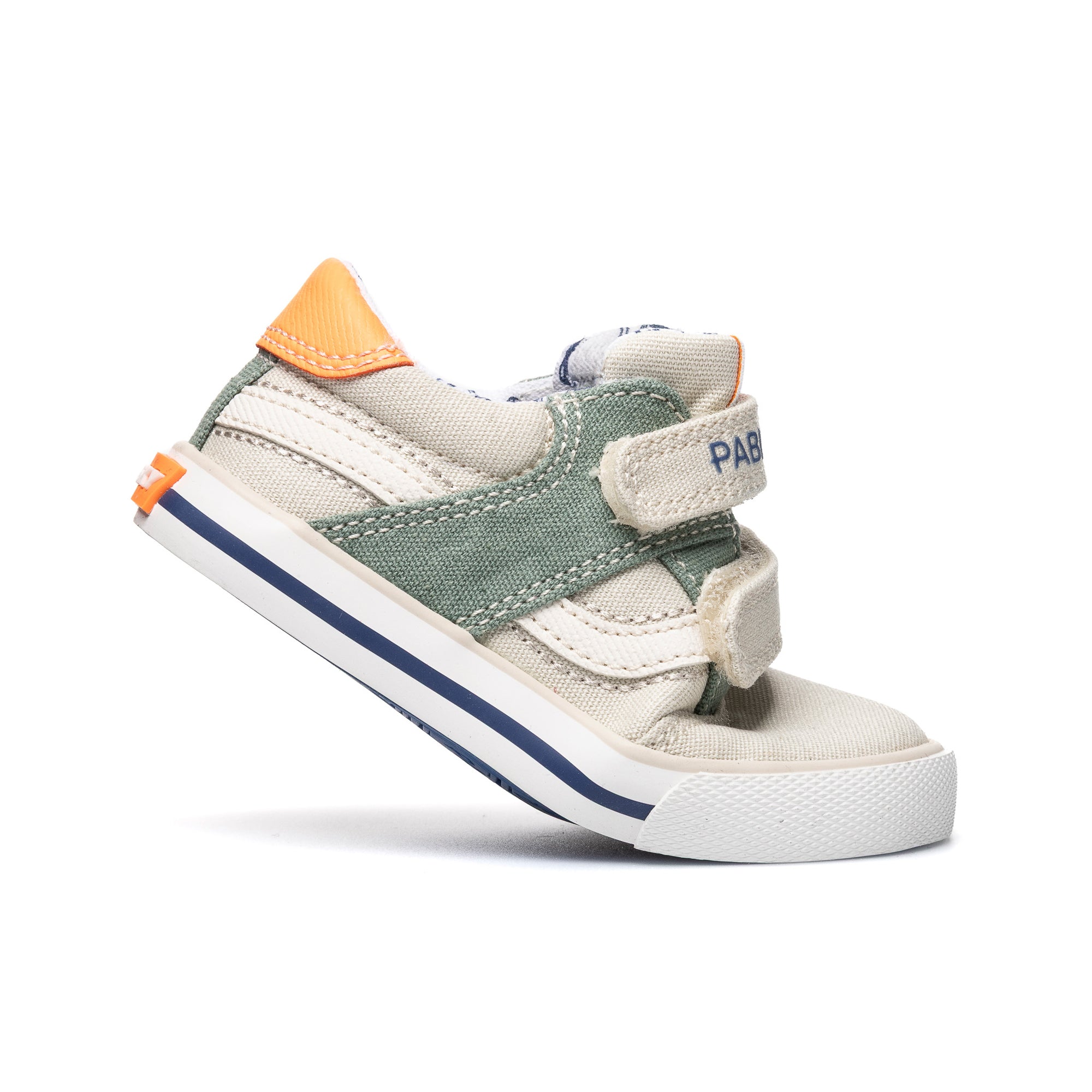 LONA SNEAKERS