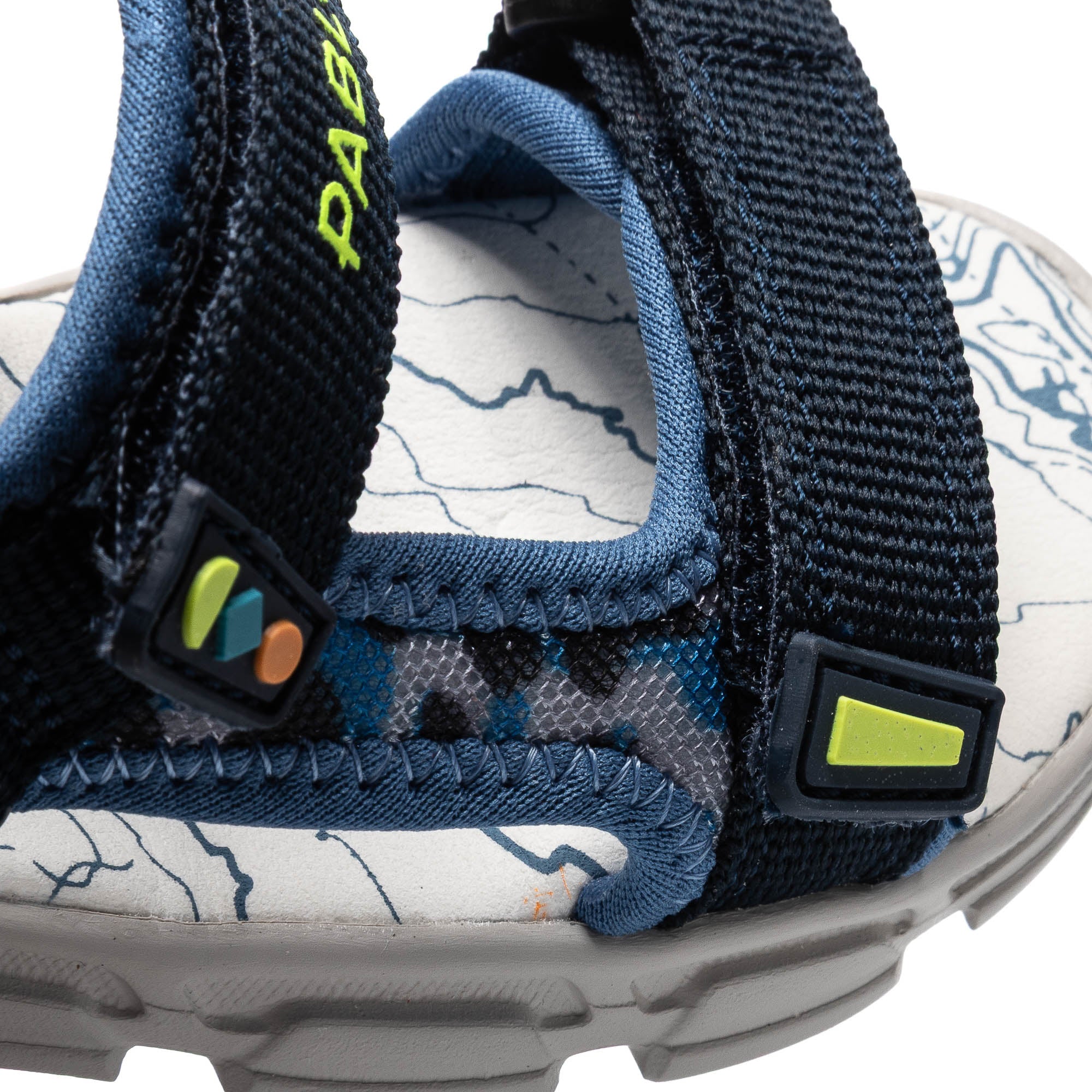 CAMOUFLAGE SANDAL